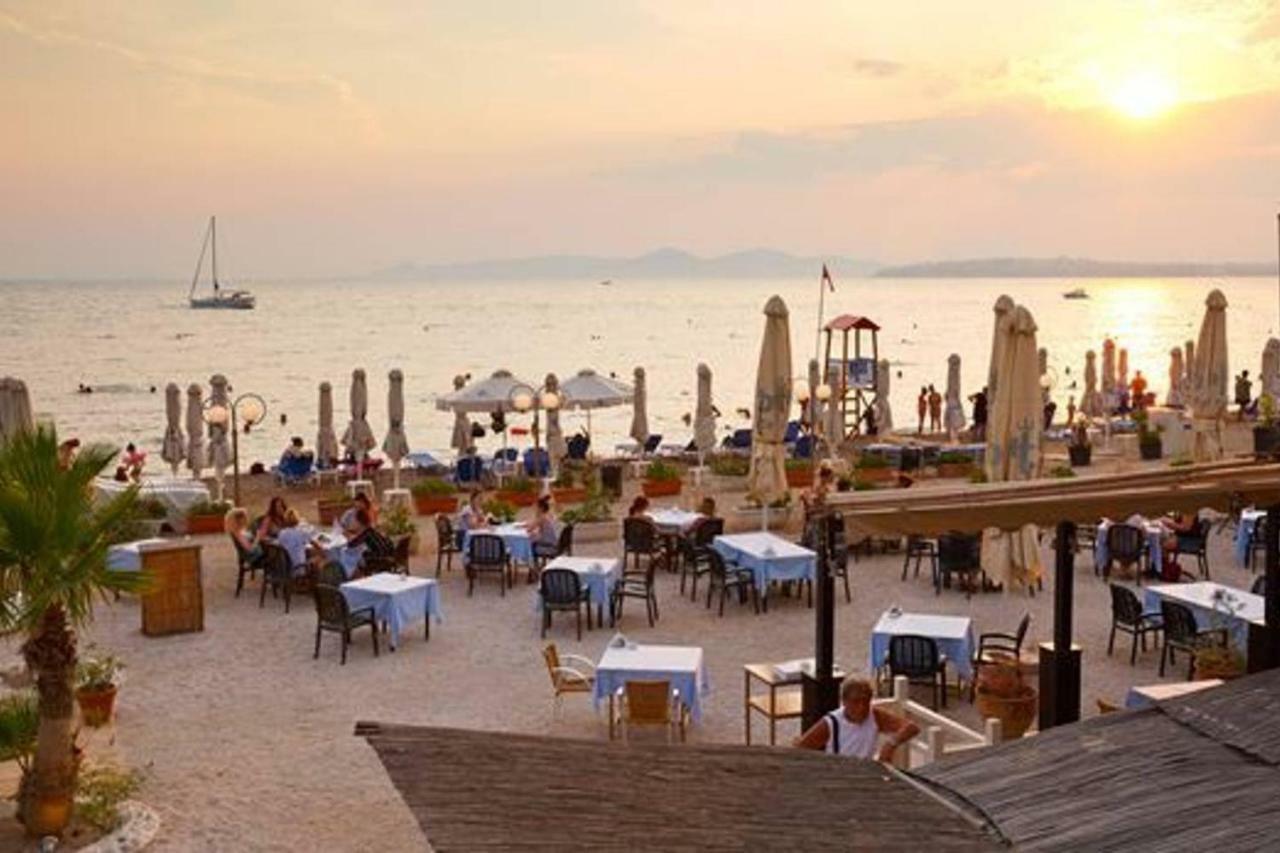La Vie En Rose Studio,Close To Beach, Paleo Faliro アテネ エクステリア 写真