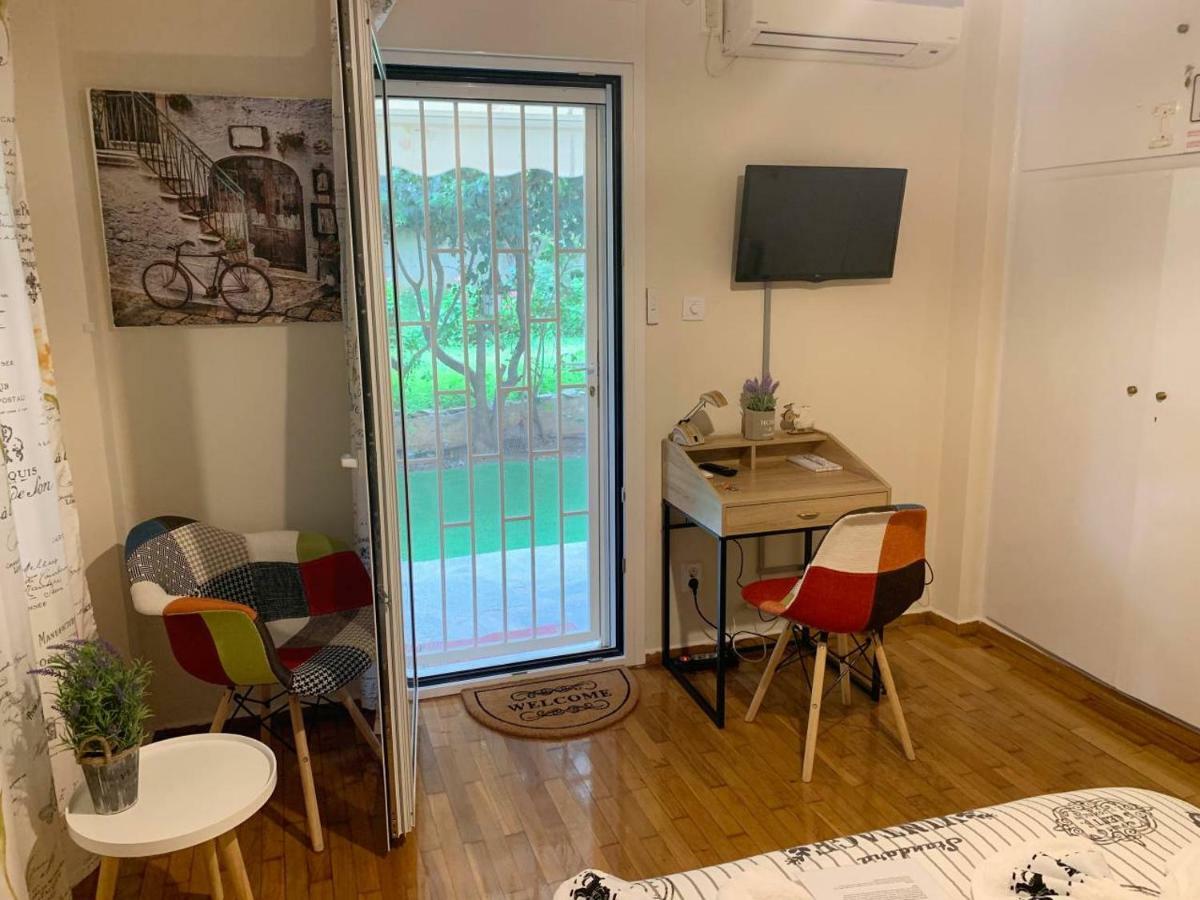 La Vie En Rose Studio,Close To Beach, Paleo Faliro アテネ エクステリア 写真